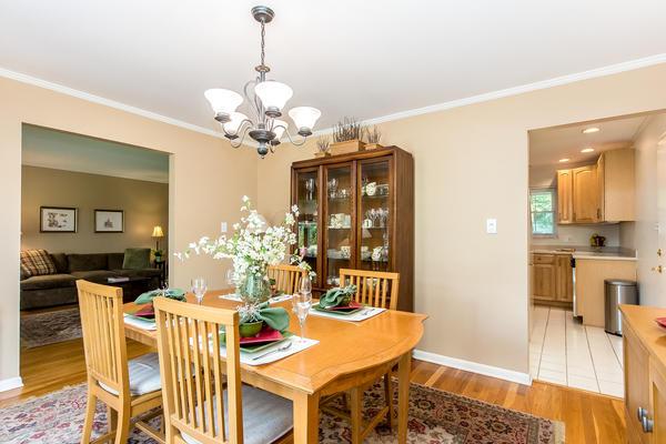 2720 Montcalm Road Columbus, OH 43221 - Photo 8 of 23
