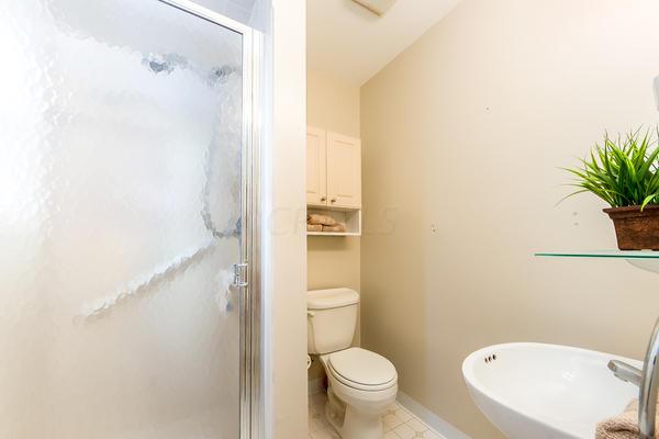 2720 Montcalm Road Columbus, OH 43221 - Photo 10 of 23
