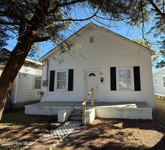 $233,000 | 1203 South 8th Street, Wilmington, NC 28401