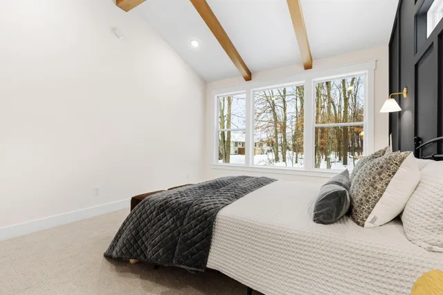 $724,900 | 1942 Creekside Drive Southwest, Byron Center, MI 49315