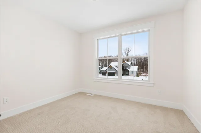 $724,900 | 1942 Creekside Drive Southwest, Byron Center, MI 49315