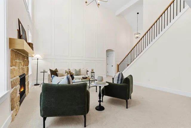 $724,900 | 1942 Creekside Drive Southwest, Byron Center, MI 49315