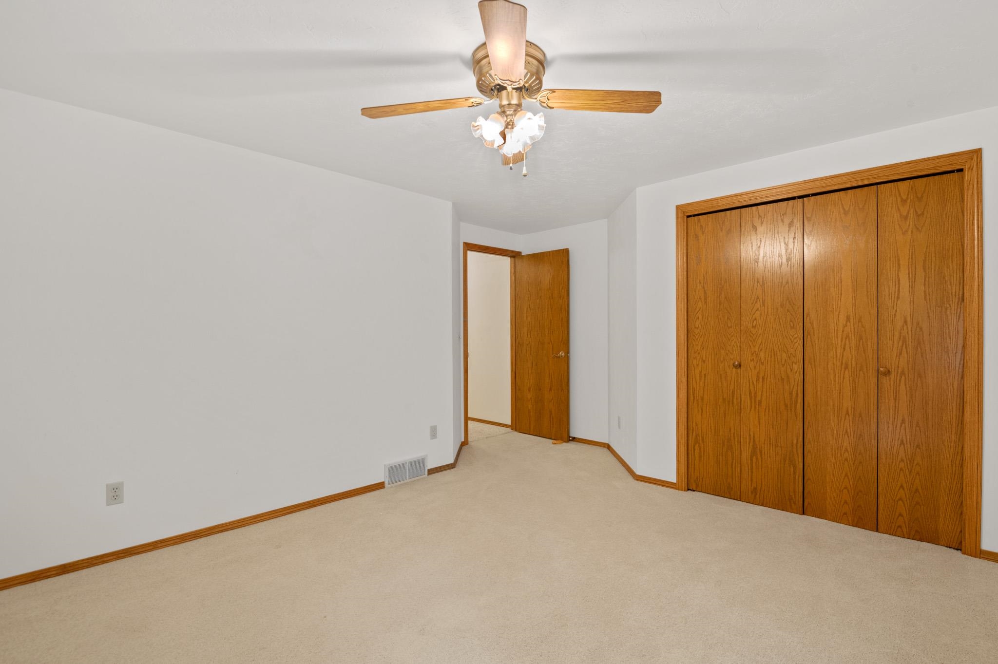 3081 Big Timber Circle Suamico, WI 54313 - Photo 37 of 48