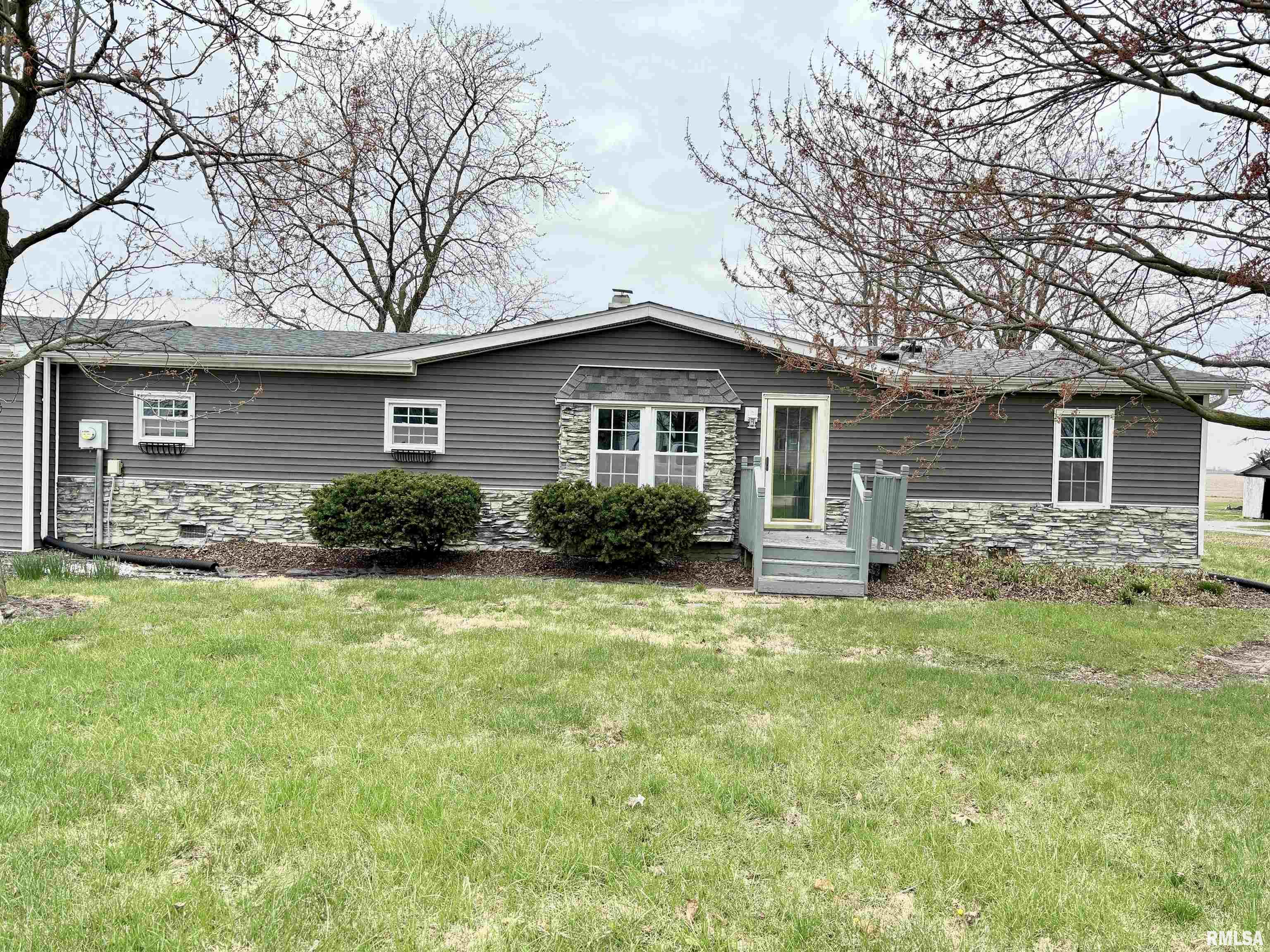 291 South Main Street Hoyleton, IL 62803 - Photo 2 of 17 Gallery Image 2