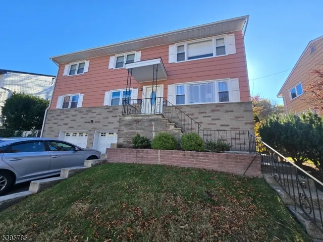 $3,250 | 229 Lakewood Drive, Unit 2, Bloomfield, NJ 07003