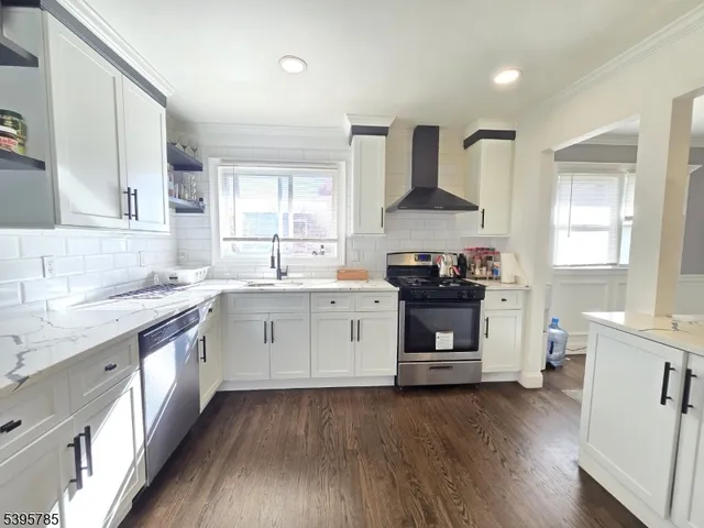 $3,250 | 229 Lakewood Drive, Unit 2, Bloomfield, NJ 07003