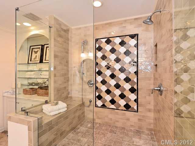 940 Cherokee Road, Unit B4 Charlotte, NC 28207 - Photo 11 of 16 Gallery Image 11