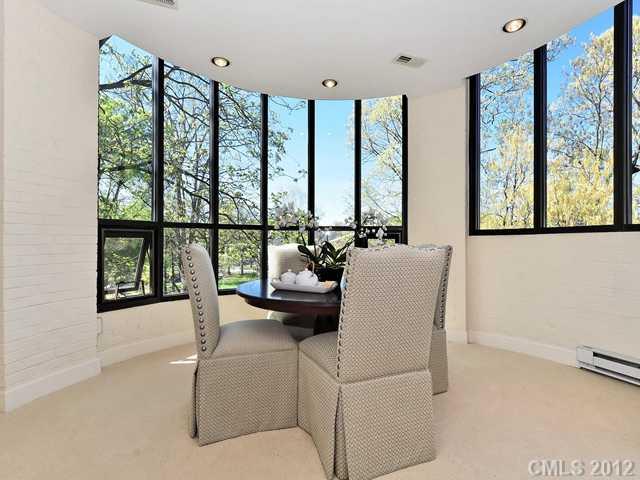 940 Cherokee Road, Unit B4 Charlotte, NC 28207 - Photo 8 of 16 Gallery Image 8