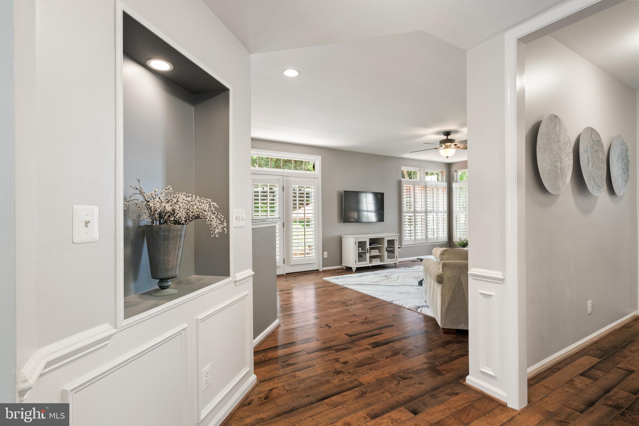 42702 Middle Ridge Place Broadlands, VA 20148 - Photo 16 of 60 Family Room