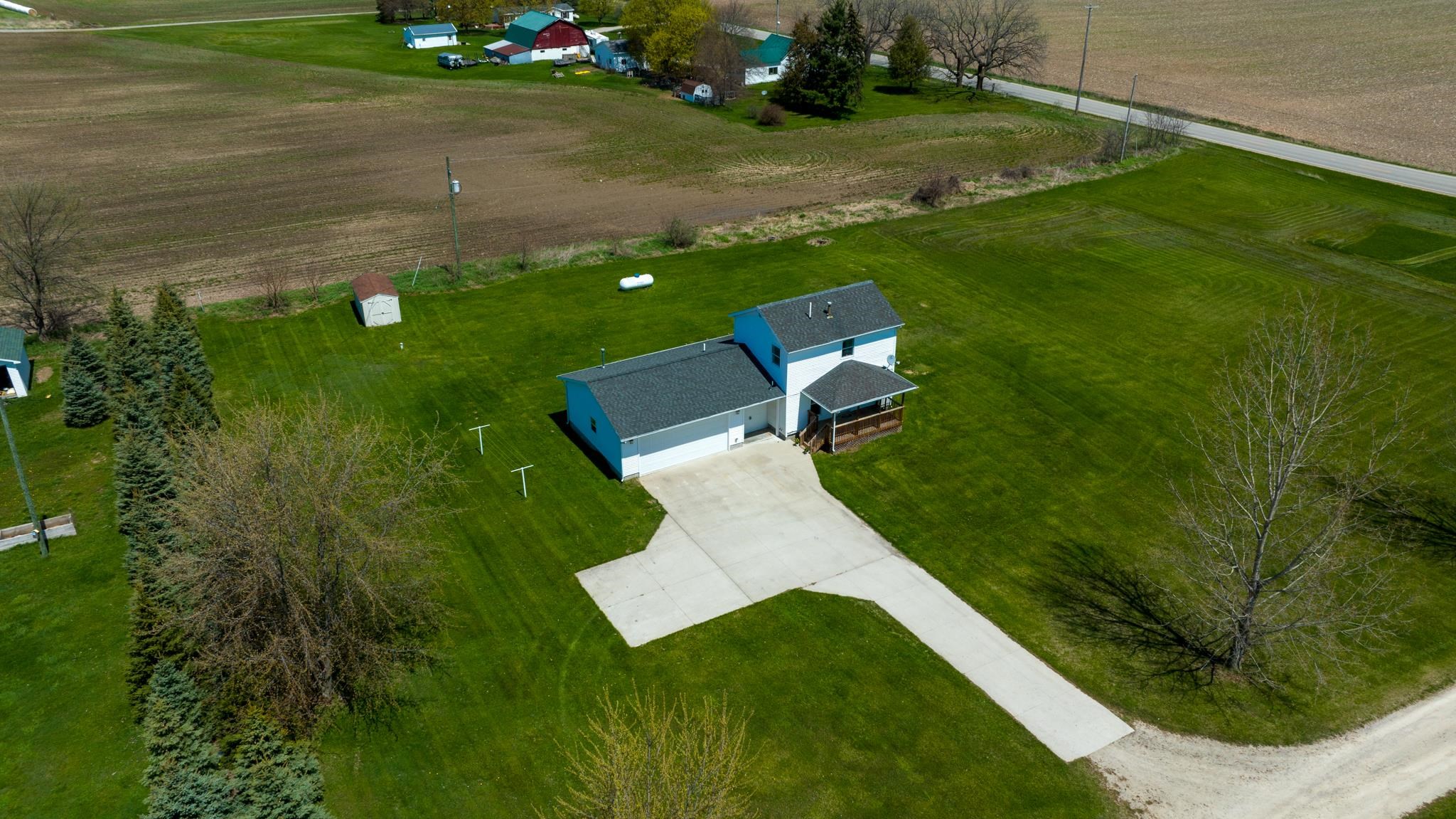 9682 South Wise Road Shepherd, MI 48883 - Photo 28 of 28 1899604-27.JPG
