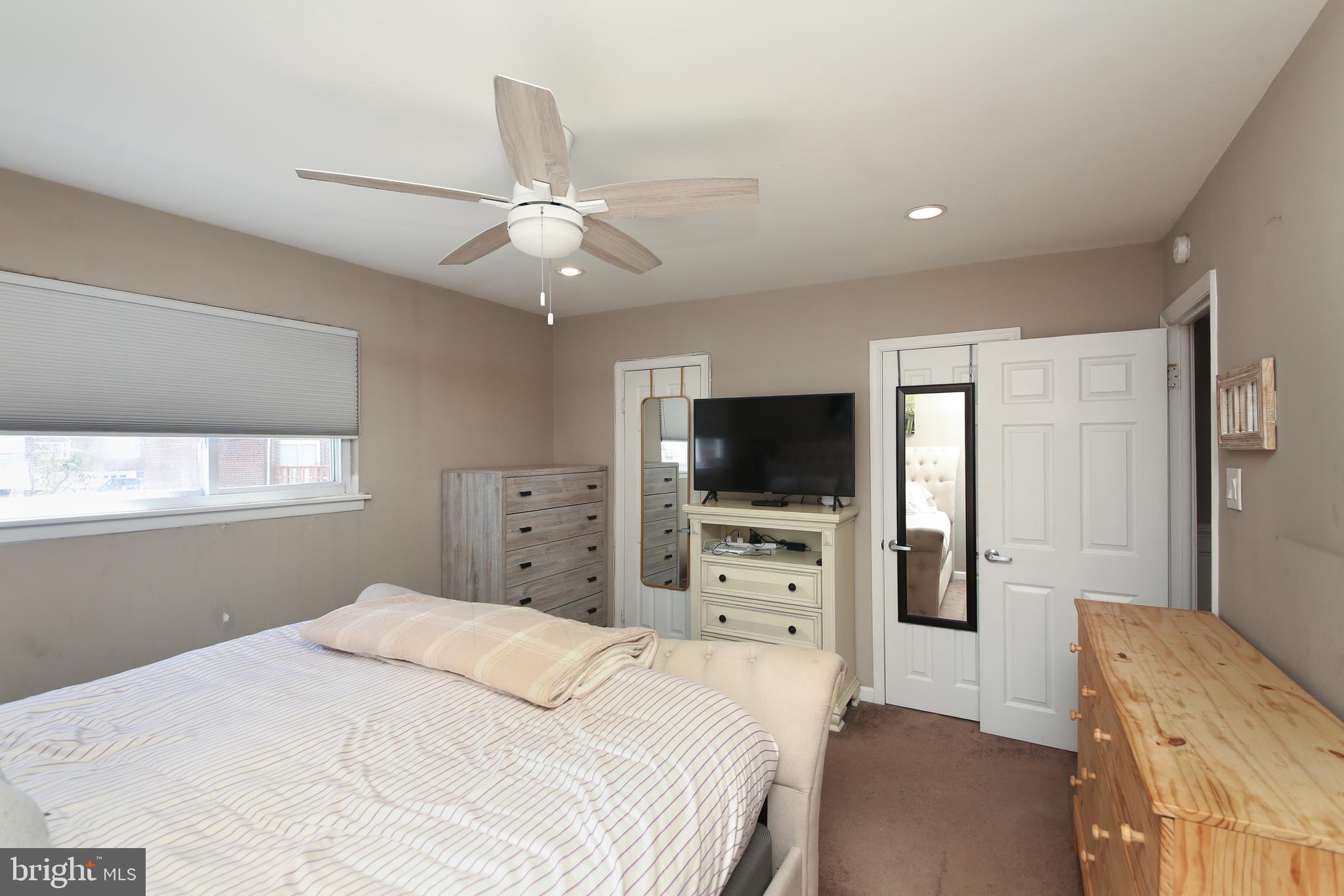 3653 Academy Road Philadelphia, PA 19154 - Photo 10 of 20 Primary Bedroom