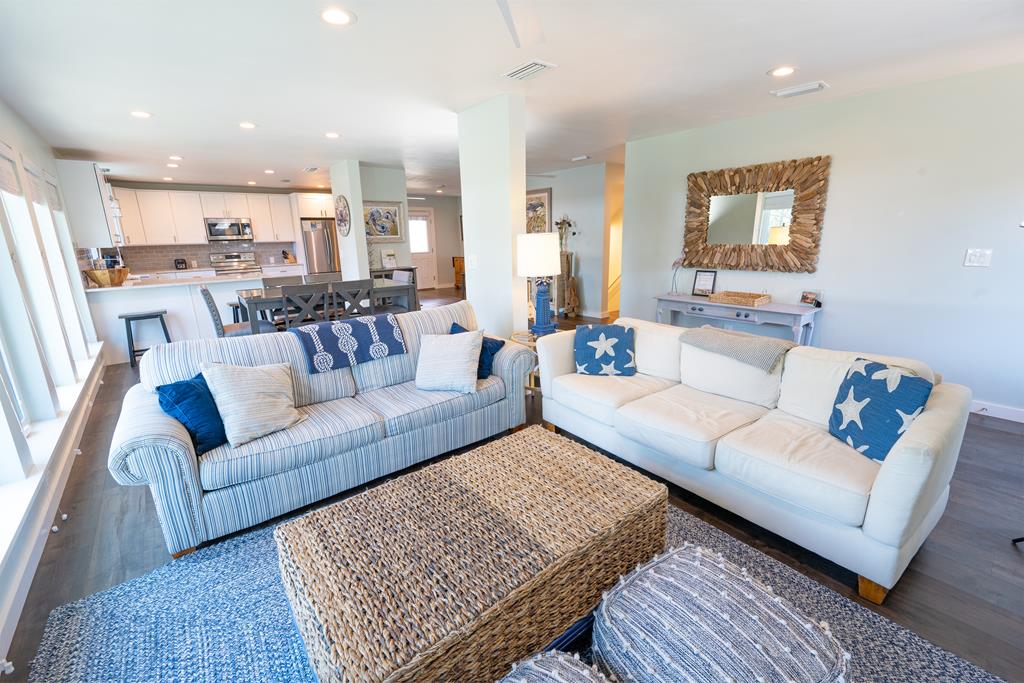 304 Wing Street St. George Island, FL 32328 - Photo 5 of 65