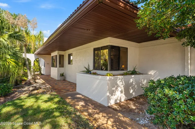 $335,000 | 802 Parkside Place, Unit 802, Indian Harbour Beach, FL 32937