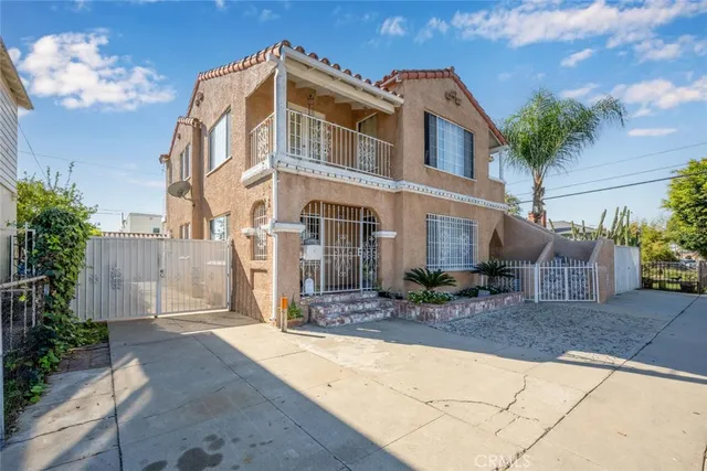 $899,900 | 6050 Northside Drive, East Los Angeles, CA 90022