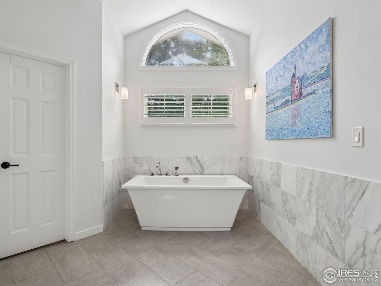 650 12th Street Boulder, CO 80302 - Photo 22 of 50 Large Soaking Tub