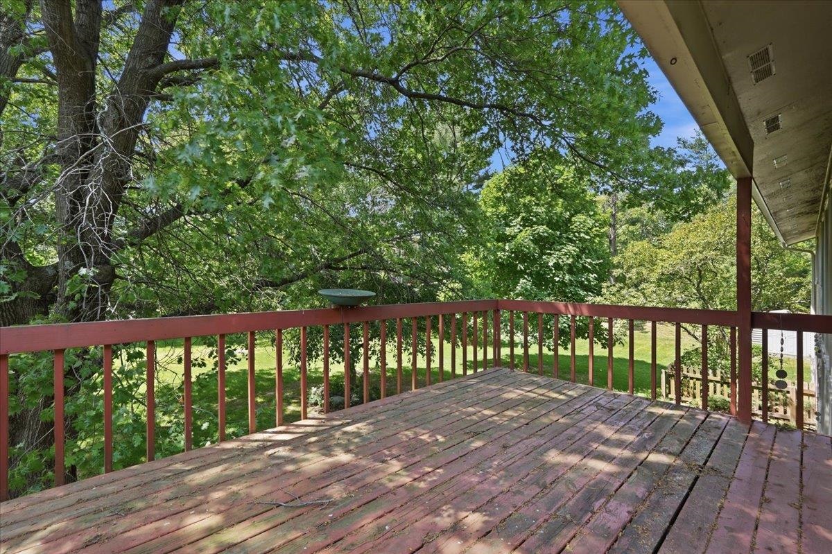 4938 Hickory Trail Middleton, WI 53562 - Photo 36 of 42