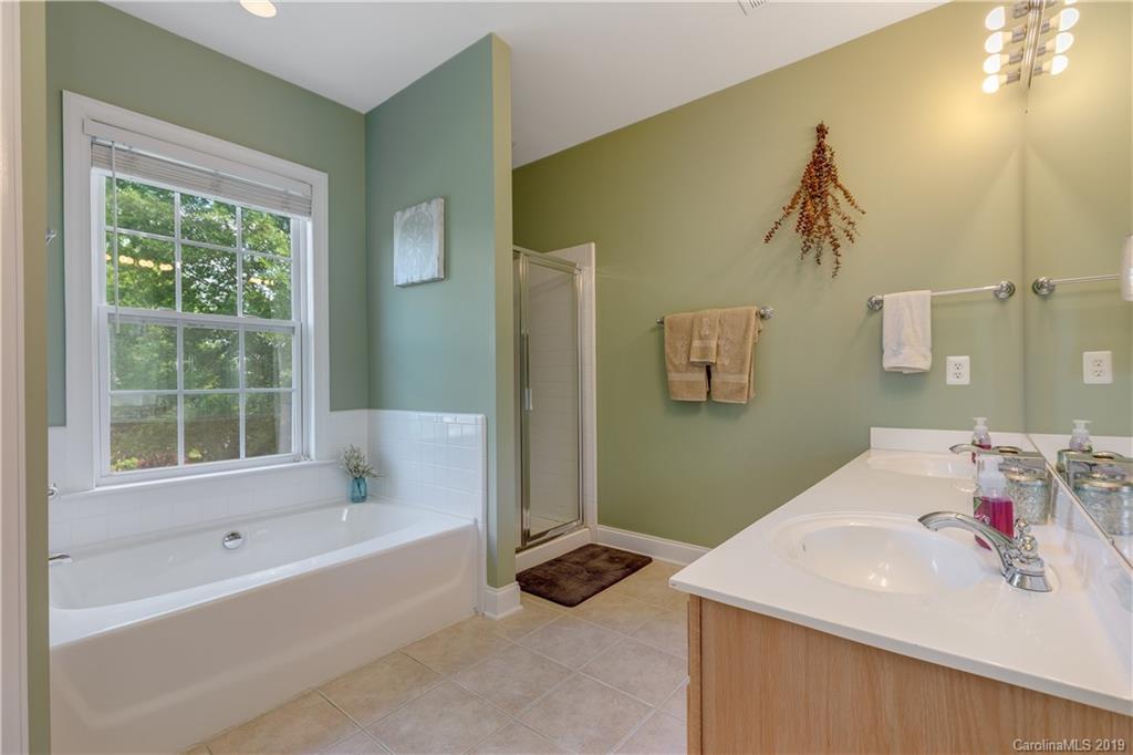 1035 Hunters Run Drive Tega Cay, SC 29708 - Photo 19 of 27 Gallery Image 19