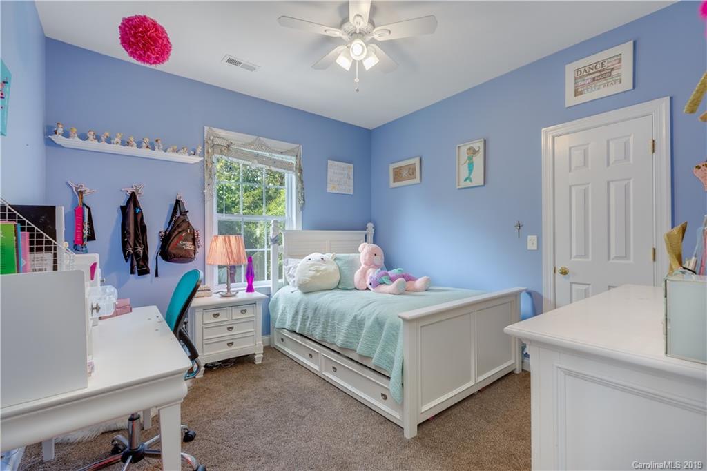 1035 Hunters Run Drive Tega Cay, SC 29708 - Photo 23 of 27 Gallery Image 23