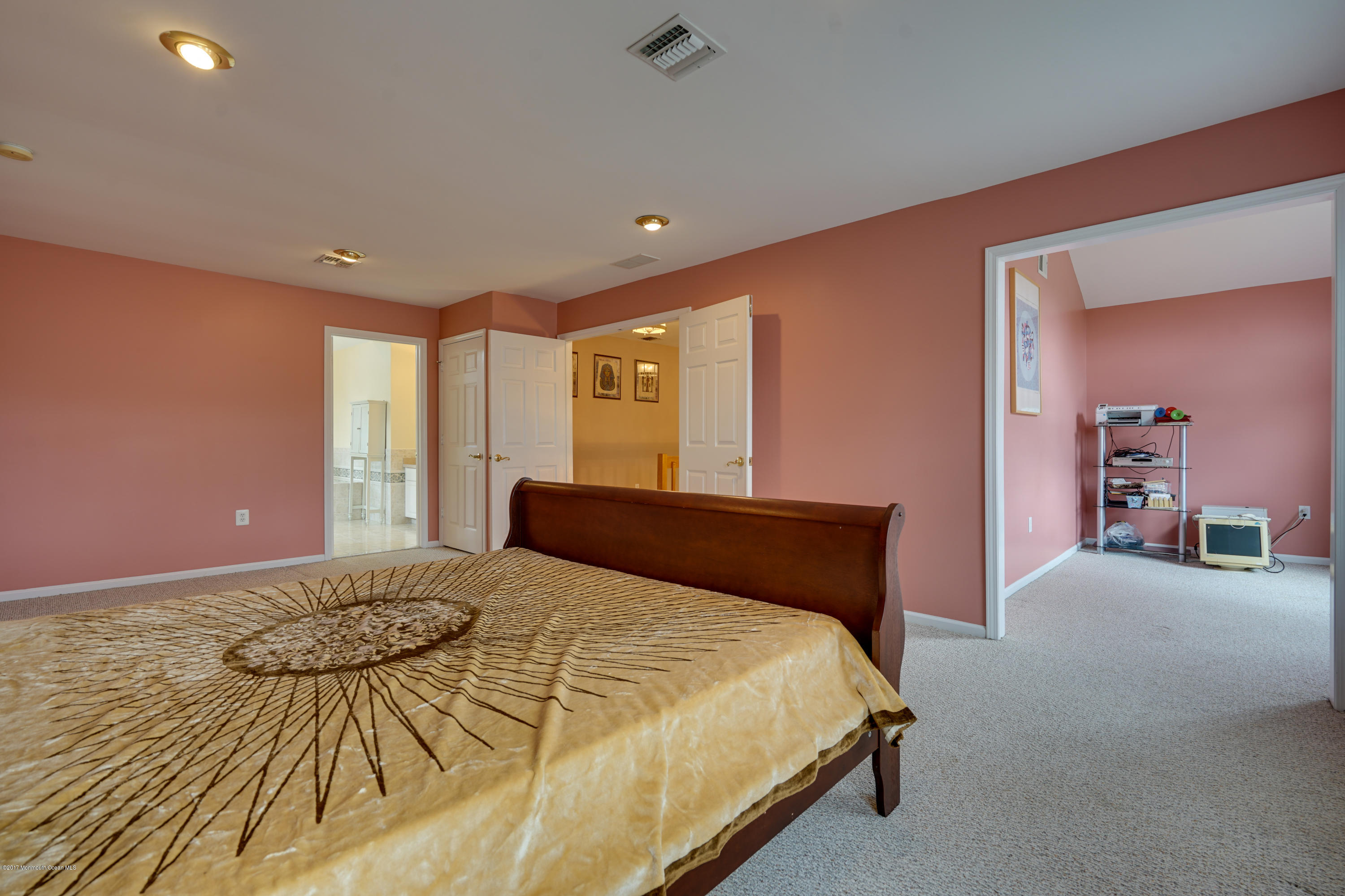 12 Leiden Road Freehold, NJ 07728 - Photo 22 of 43 Slav - 12 Leiden Road Freehold-40