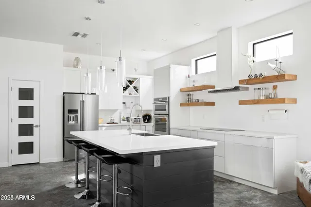 $5,500 | 14025 North 11th Place, Phoenix, AZ 85022