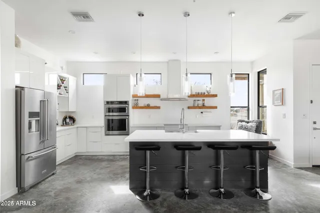 $5,500 | 14025 North 11th Place, Phoenix, AZ 85022