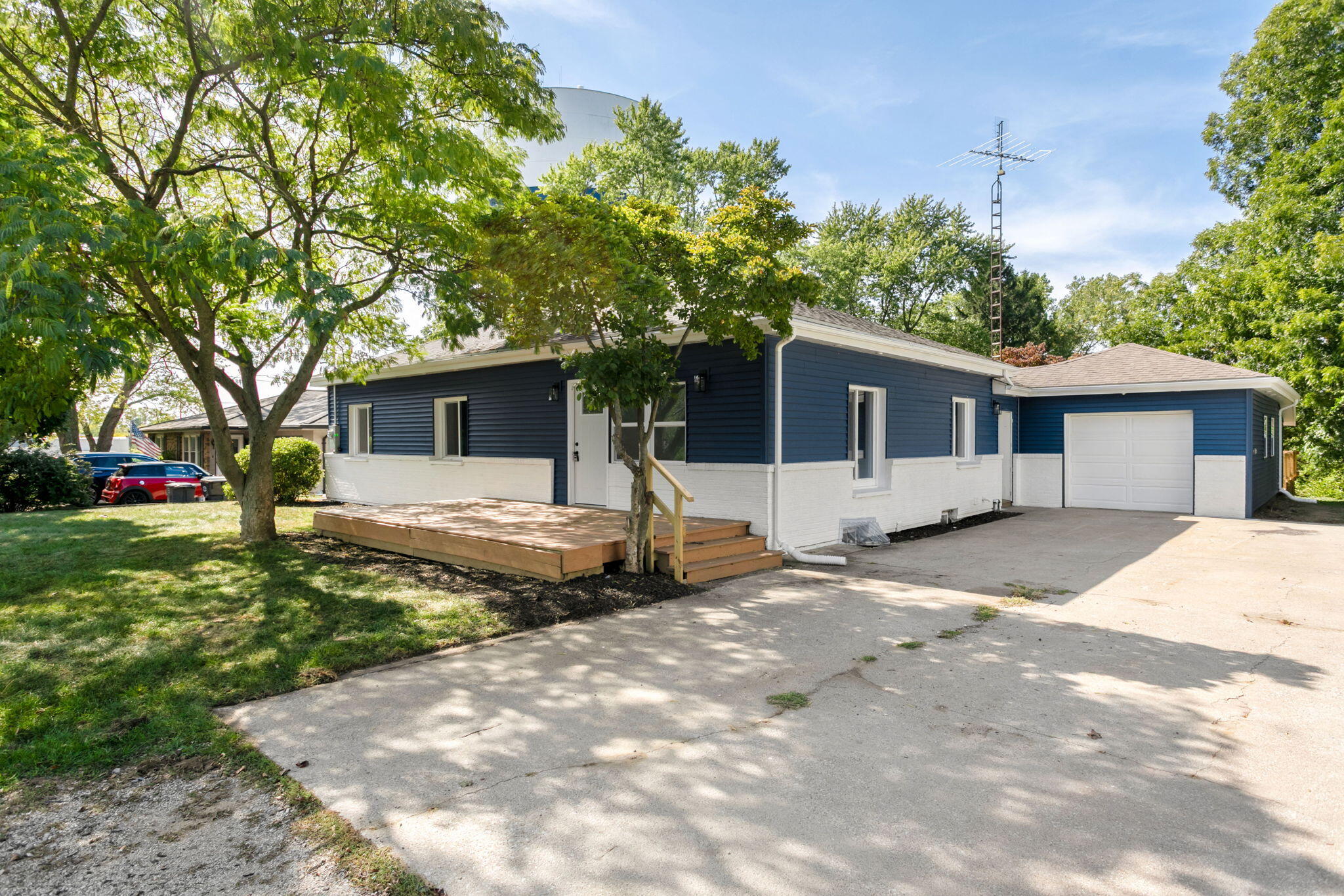 3118 Cleveland Avenue St. Joseph, MI 49085 - Photo 2 of 29 2-web-or-mls-001 (2)