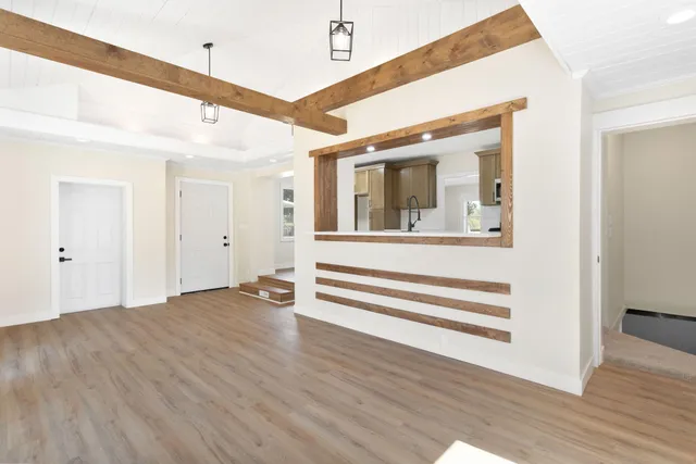 $299,900 | 3118 Cleveland Avenue, St. Joseph, MI 49085