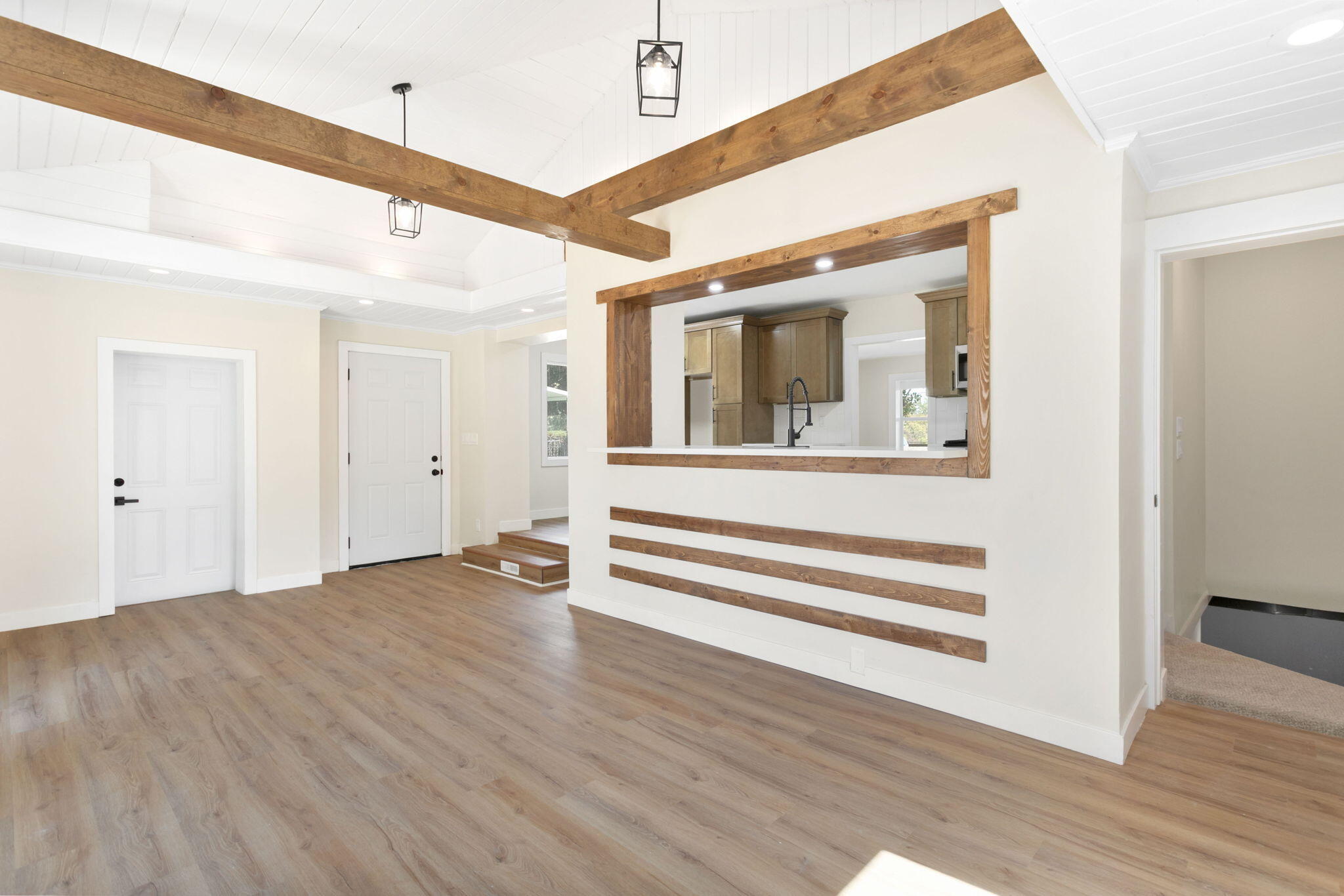 3118 Cleveland Avenue St. Joseph, MI 49085 - Photo 4 of 29 4-web-or-mls-001 (4)