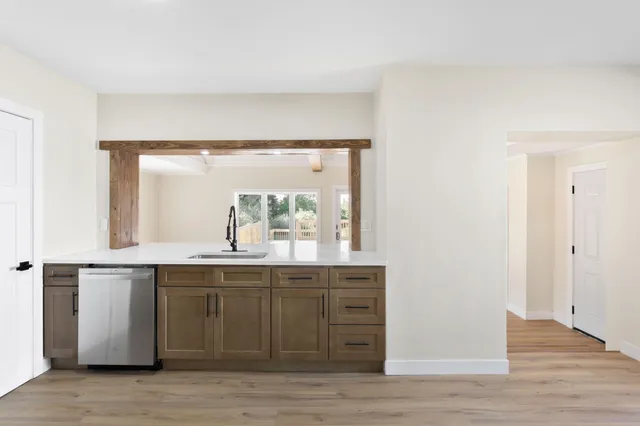 $299,900 | 3118 Cleveland Avenue, St. Joseph, MI 49085