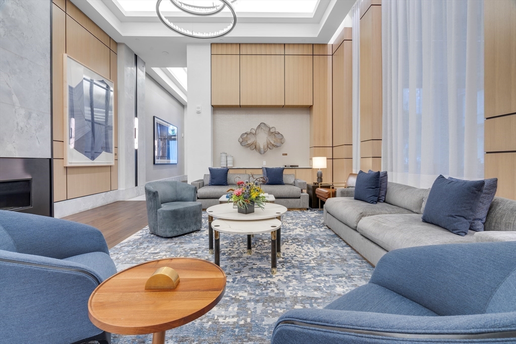 380 Harrison Avenue, Unit PH2K Boston, MA 02118 - Photo 13 of 18