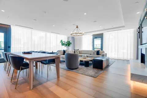$2,995,000 | 380 Harrison Avenue, Unit PH2K, Boston, MA 02118