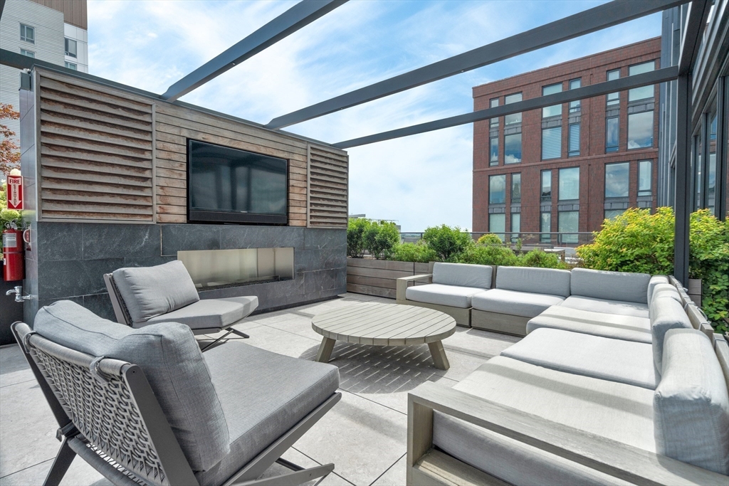 380 Harrison Avenue, Unit PH2K Boston, MA 02118 - Photo 18 of 18