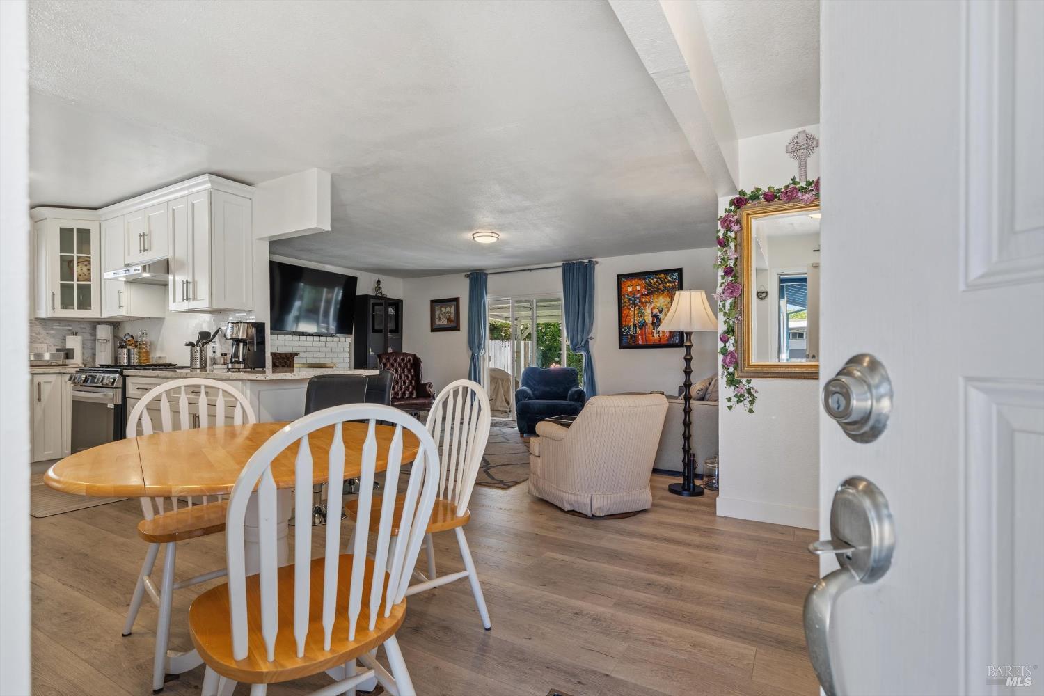 7234 Burton Avenue Rohnert Park, CA 94928 - Photo 2 of 31