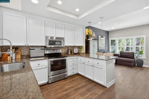 $1,099,000 | 6206 Lakeview Circle, San Ramon, CA 94582