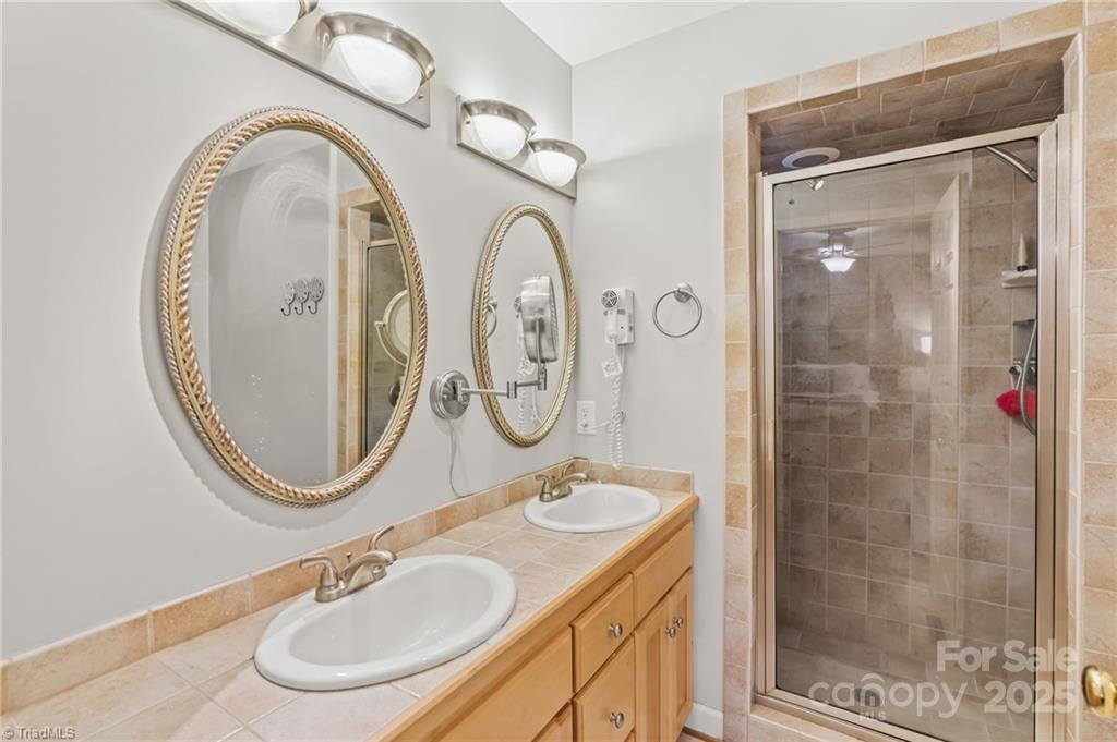 592 Shoreline Road New London, NC 28127 - Photo 28 of 37 Gallery Image 28