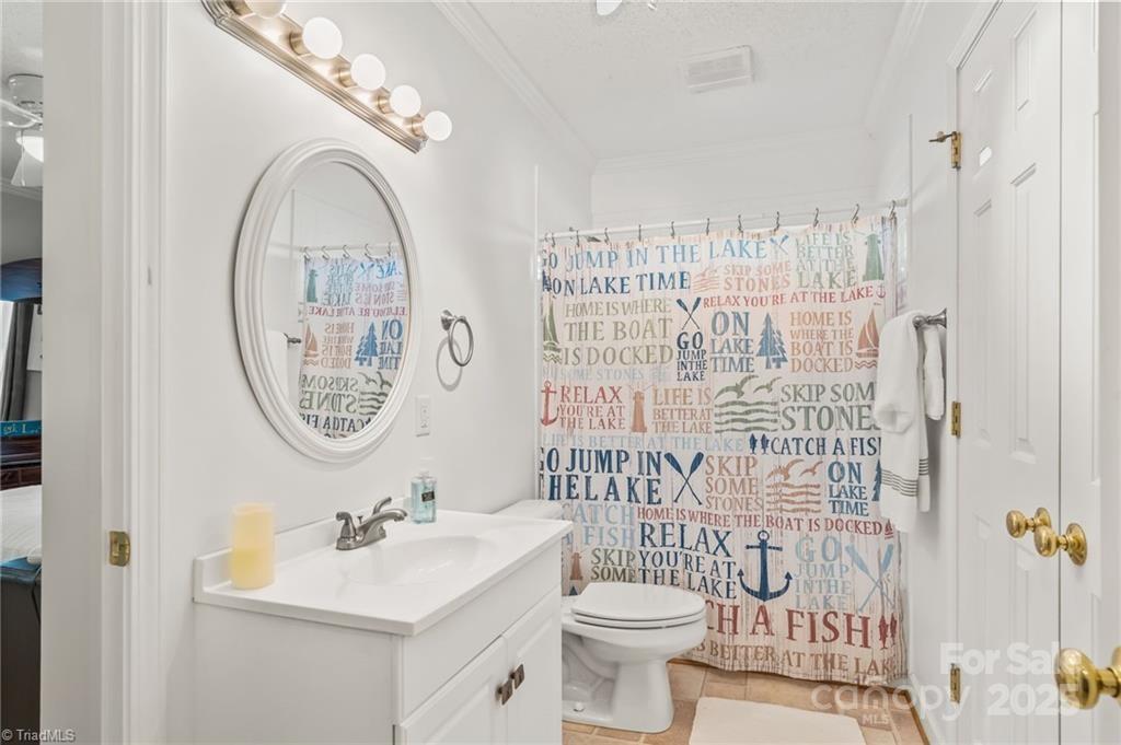 592 Shoreline Road New London, NC 28127 - Photo 31 of 37 Gallery Image 31