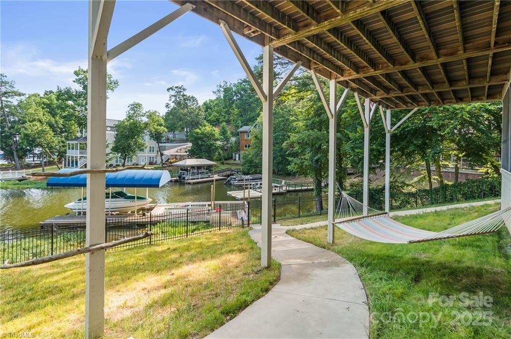 592 Shoreline Road New London, NC 28127 - Photo 9 of 37 Gallery Image 9
