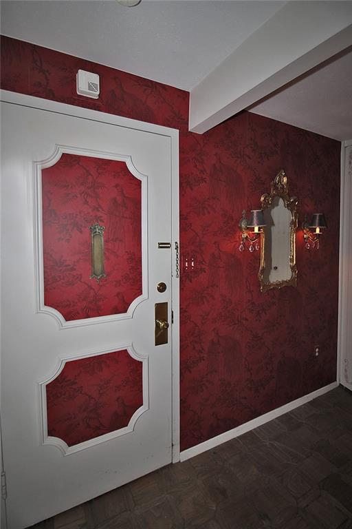 1150 Bower Hill Road, Unit 912A Pittsburgh, PA 15243 - Photo 12 of 39 a room with painting on the wall