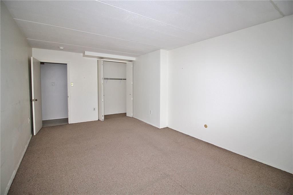 1150 Bower Hill Road, Unit 912A Pittsburgh, PA 15243 - Photo 35 of 39 a view of an empty room