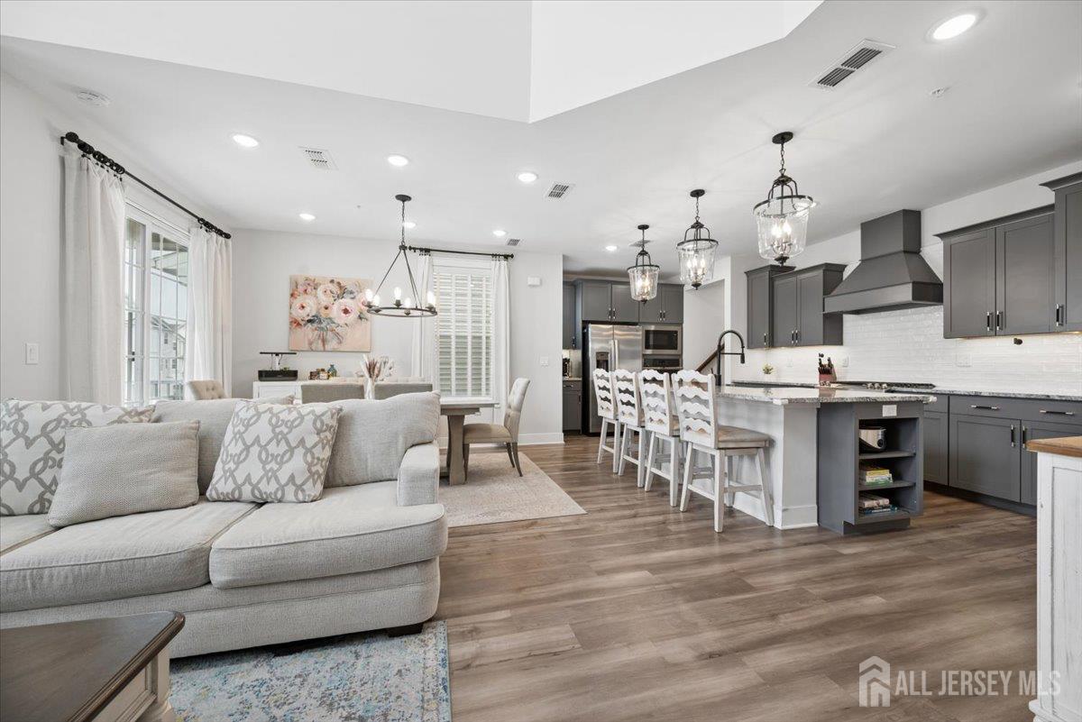 24 Depot Way Dunellen, NJ 08812 - Photo 4 of 29