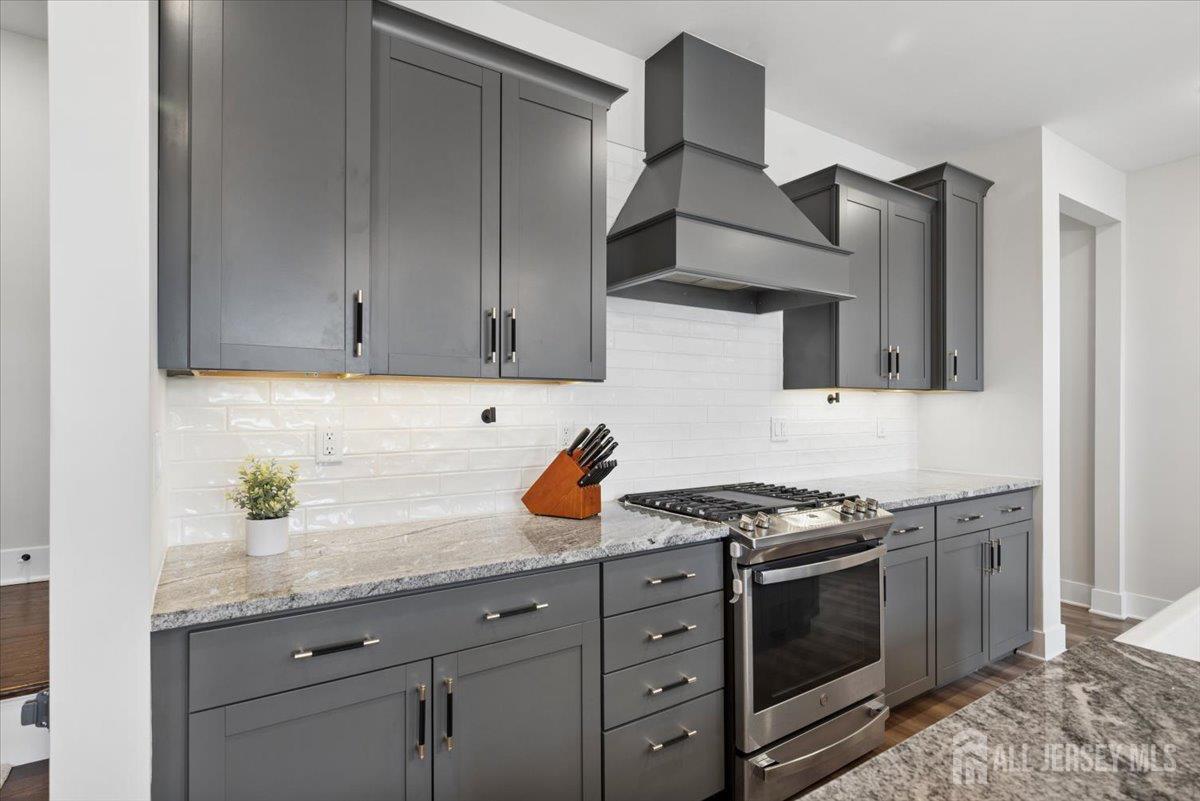 24 Depot Way Dunellen, NJ 08812 - Photo 9 of 29