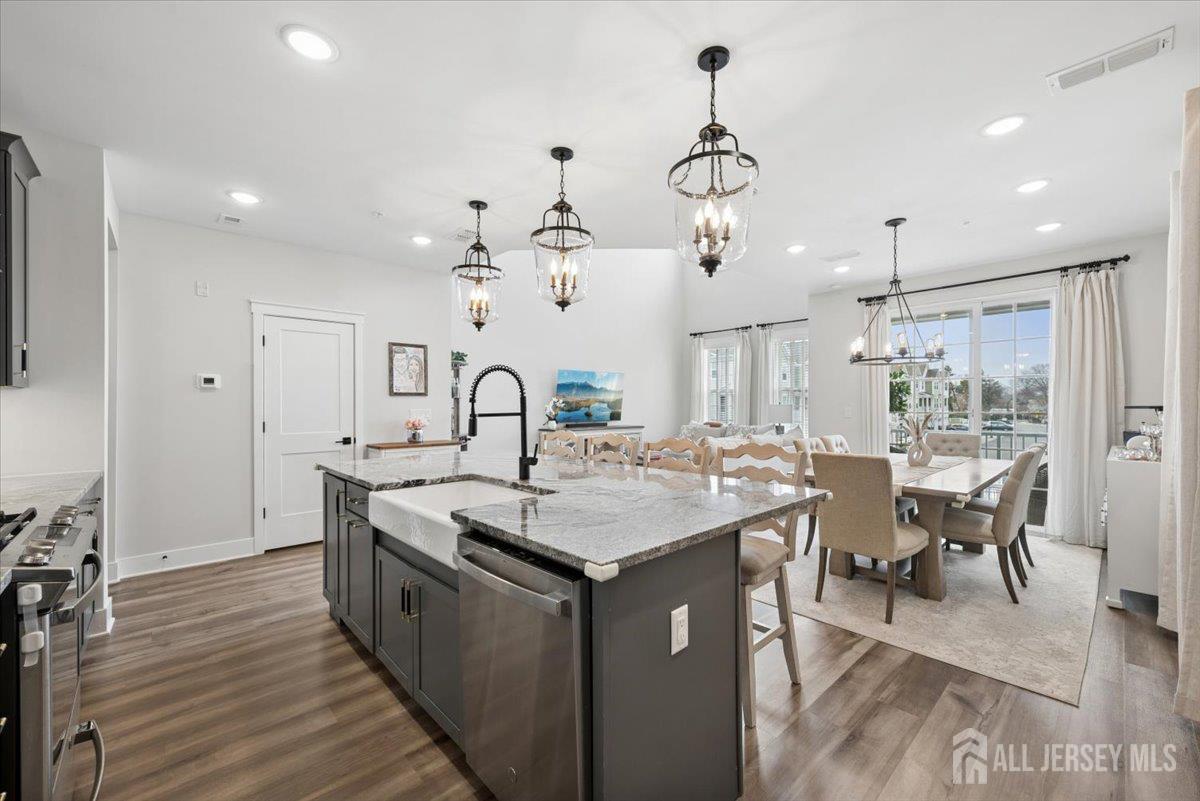 24 Depot Way Dunellen, NJ 08812 - Photo 10 of 29