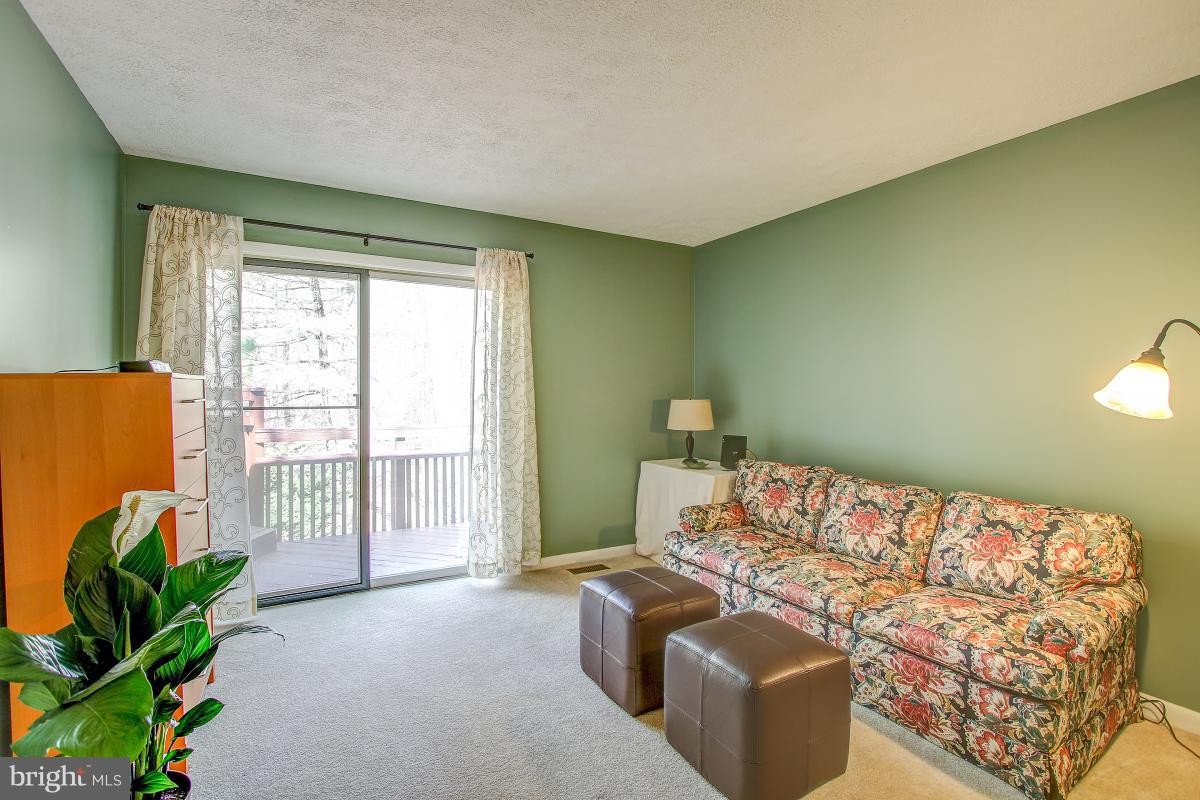 2274 Crows Nest Lane Reston, VA 20191 - Photo 16 of 30 Bedroom with deck access!