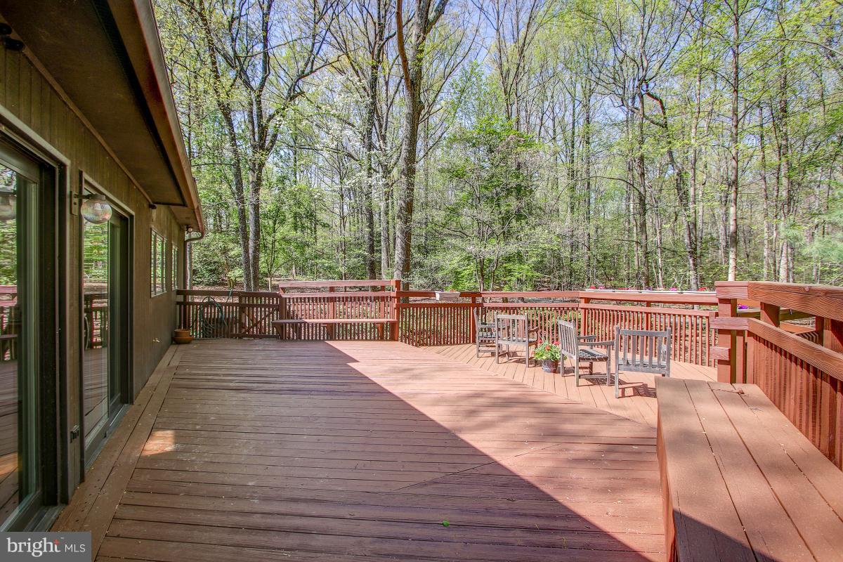 2274 Crows Nest Lane Reston, VA 20191 - Photo 27 of 30 Deck takes advantage of lovely yard & setting!