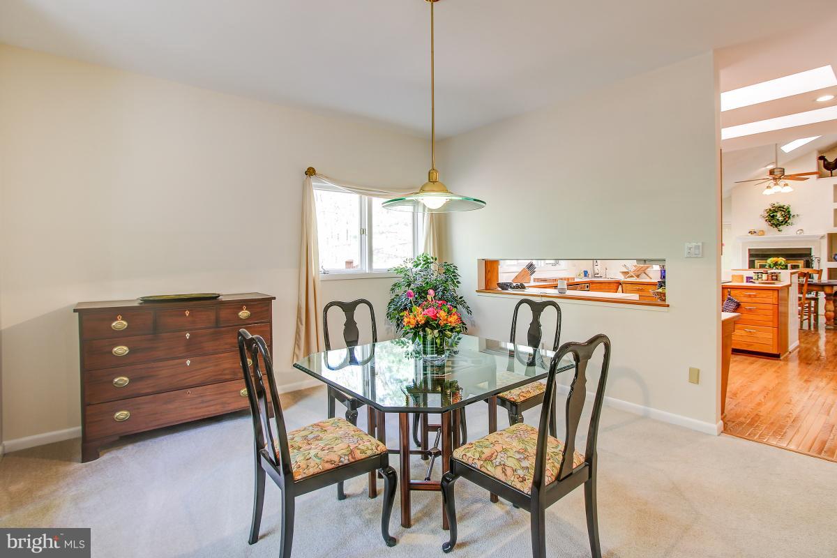2274 Crows Nest Lane Reston, VA 20191 - Photo 8 of 30 Dining Room adjacent to kitchen & living room