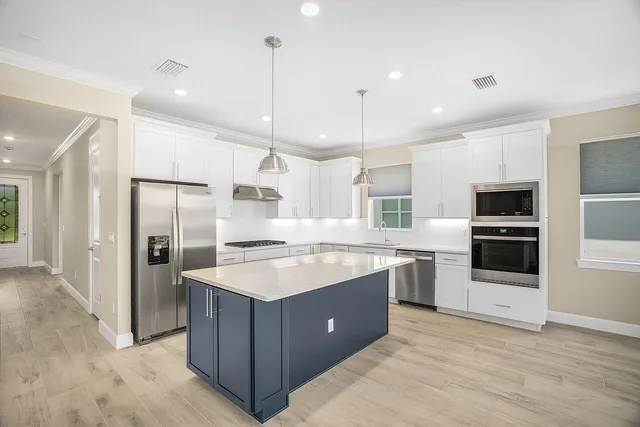 $4,000 | 8360 Beagle Terrace, Vero Beach, FL 32967