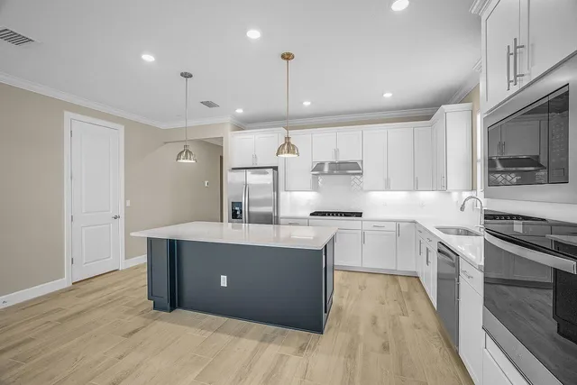 $4,000 | 8360 Beagle Terrace, Vero Beach, FL 32967