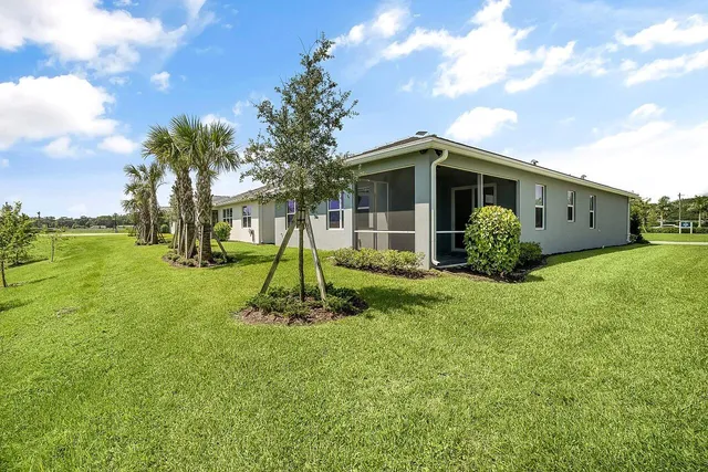 $4,000 | 8360 Beagle Terrace, Vero Beach, FL 32967