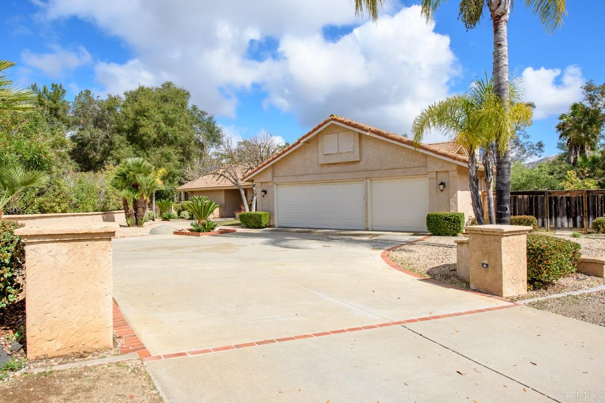 13960 Lake Poway Road Poway, CA 92064 - Photo 1 of 25