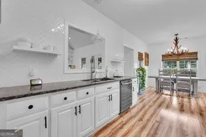 $399,000 | 9005 Oakfield Drive, Statesboro, GA 30461